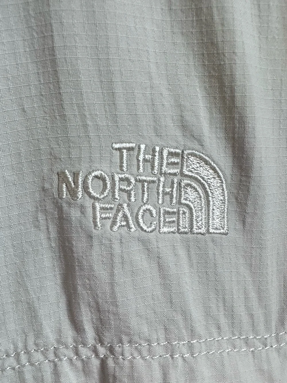 The North Face Mens M Short Sleeve Hiking Fishing Shirt Vented Ripstop Tan UPF